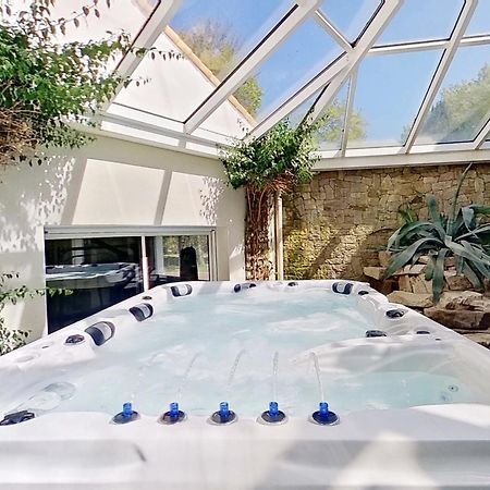 Les Jardins De La Muse, Piscine Couverte, Spa Et Fitness Basse-Goulaine Luaran gambar