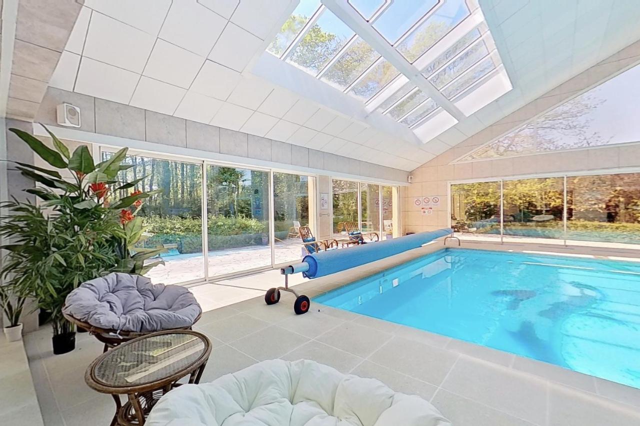 Les Jardins De La Muse, Piscine Couverte, Spa Et Fitness Basse-Goulaine Luaran gambar