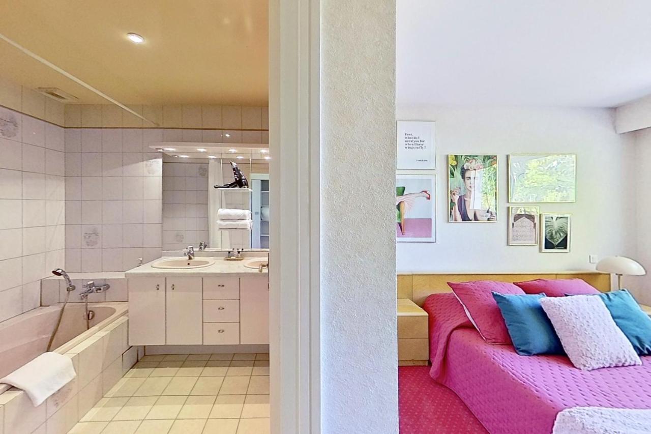 Les Jardins De La Muse, Piscine Couverte, Spa Et Fitness Basse-Goulaine Luaran gambar